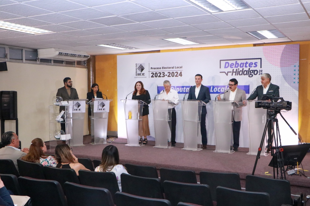 IEEH realiza Debate de Diputaciones Locales del Distrito 11 de Tulancingo de Bravo